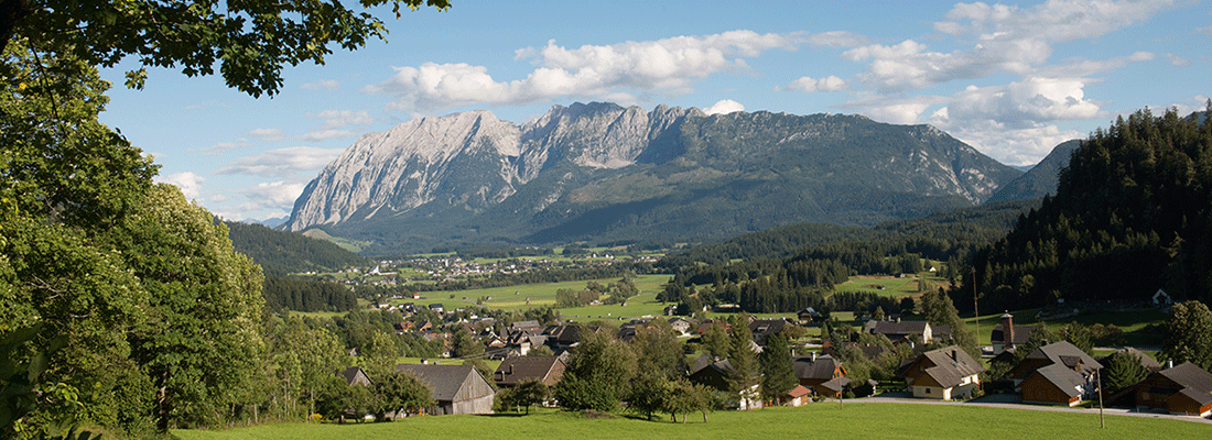 Bad Mitterndorf mit Blick auf Grimming